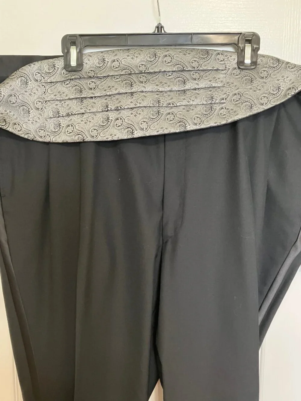 Jones New York mens tuxedo